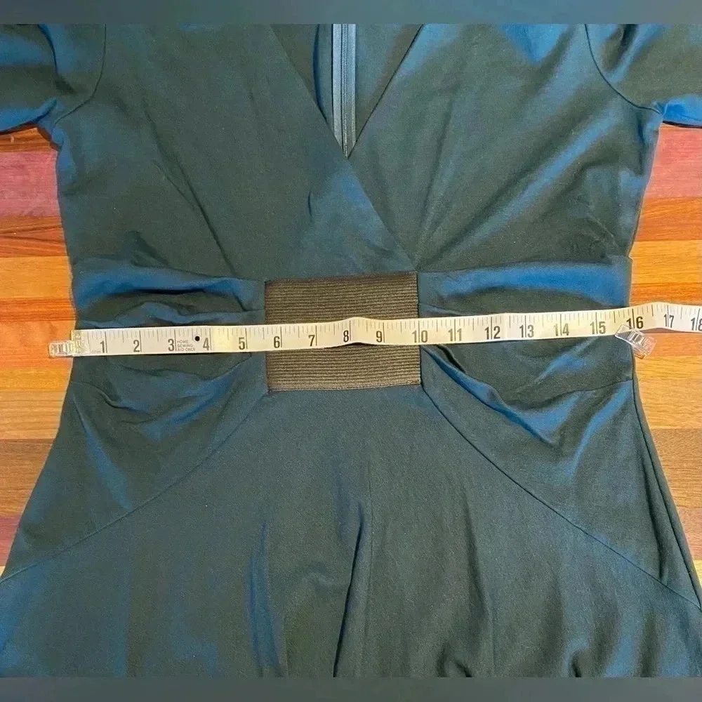 Armani Collezioni Green Knit Dress with Elastic Waist Gather, size 12 - Picture 10 of 10